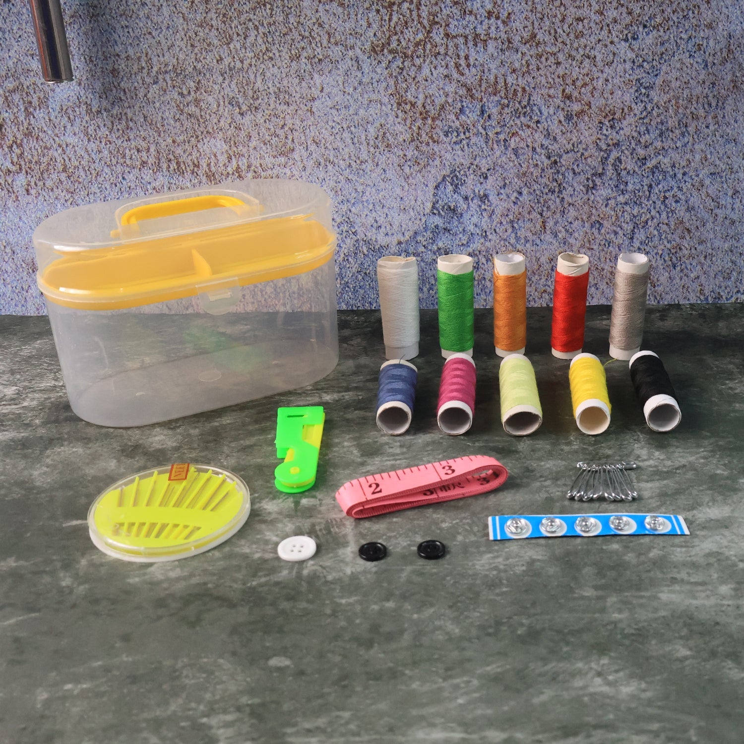 Double Layer Small & Portable Travel Sewing Kits Box with Color Needle Threads Scissor pin Hand Work Sewing Box Handwork Sewing Accessories